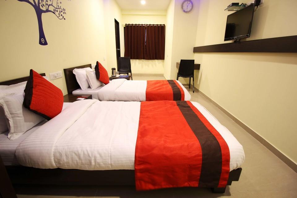 Hotel Ambience Sarkhej Dış mekan fotoğraf