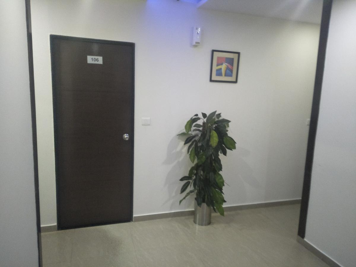 Hotel Ambience Sarkhej Dış mekan fotoğraf